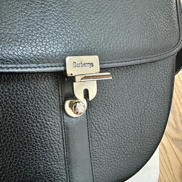 Burberry Black Pebbled Leather Crossbody - Picture 4 of 11